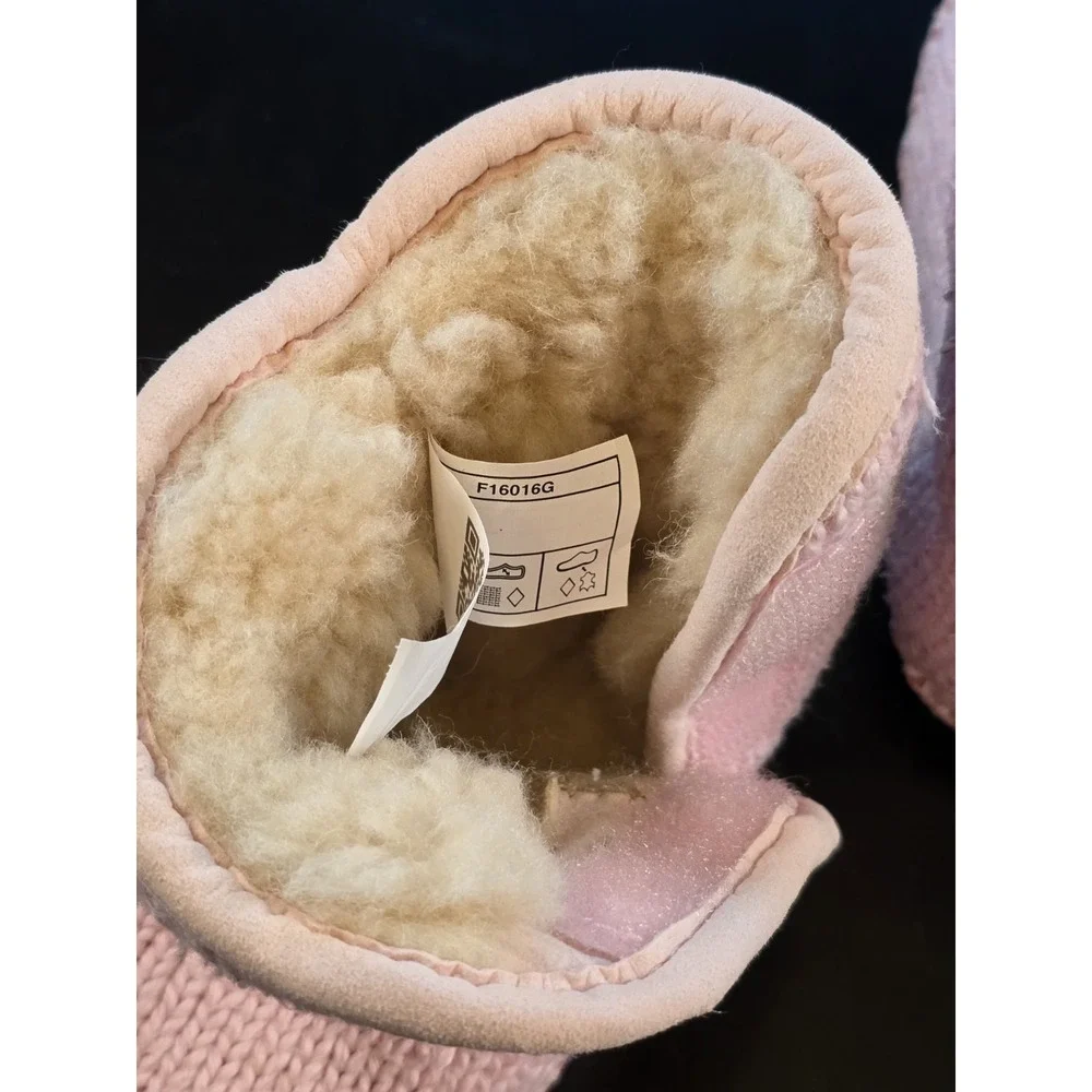 UGG Jesse Purl Knit Infant Baby Boots Pink Sheepskin‎ Lined Size 2/3 (6-12M)
